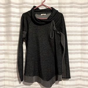 Fashionable Sweatshirt